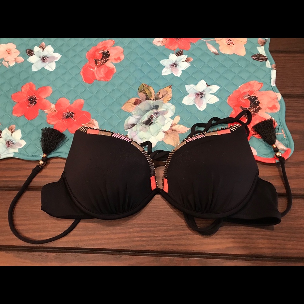 Bathing suit top
